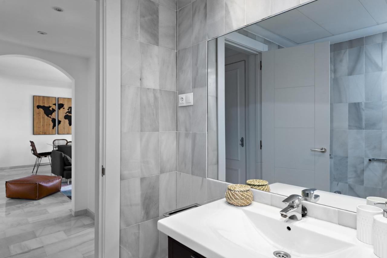 Two Bedroom Apartment In Puerto Banus With Terrace Марбелья Экстерьер фото