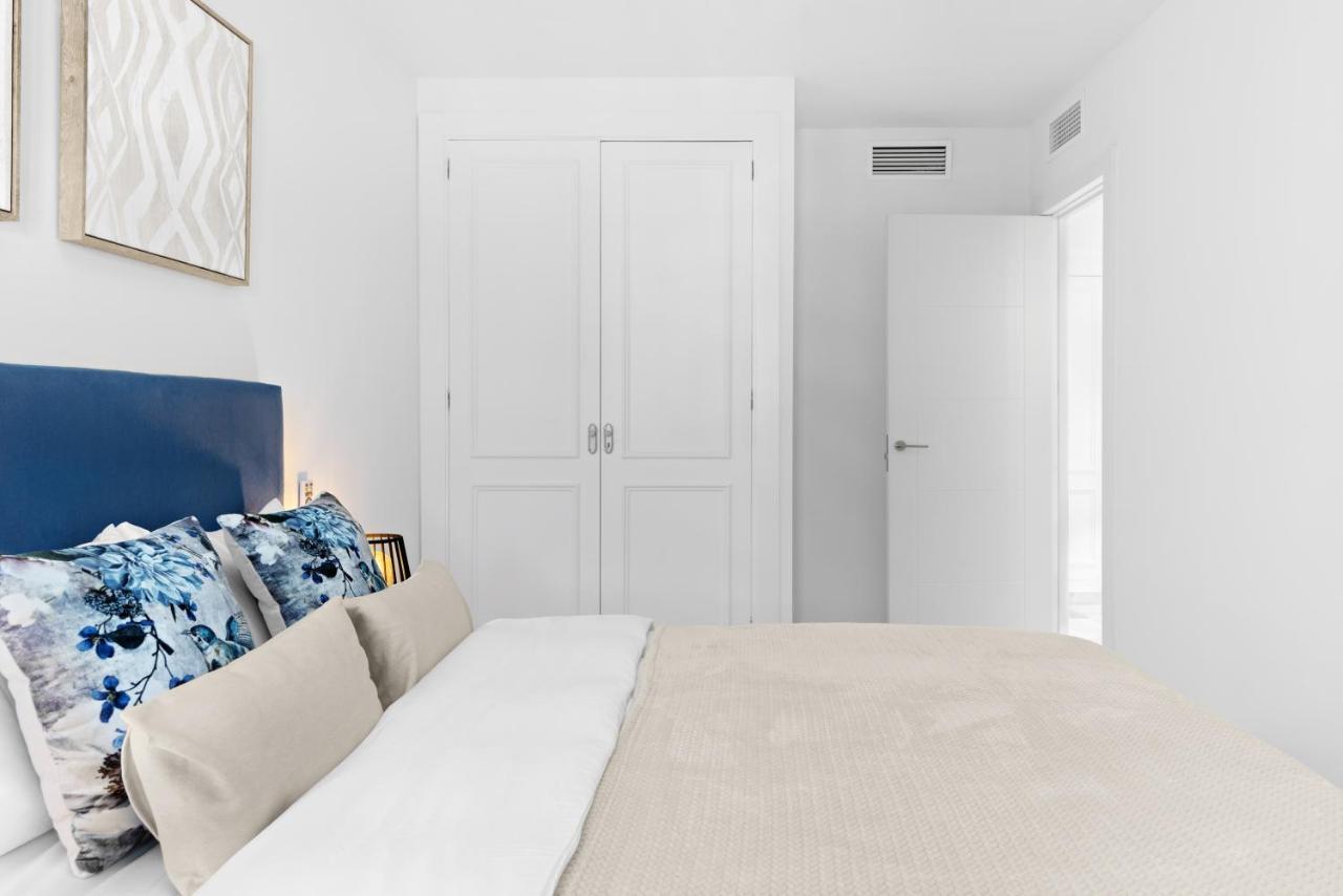 Two Bedroom Apartment In Puerto Banus With Terrace Марбелья Экстерьер фото